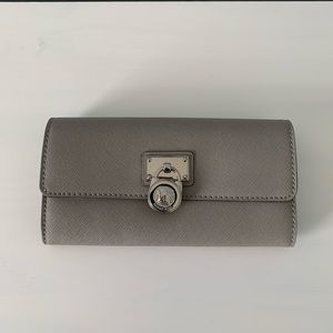 Michael Kors Hamilton Leather Large Flap Wallet